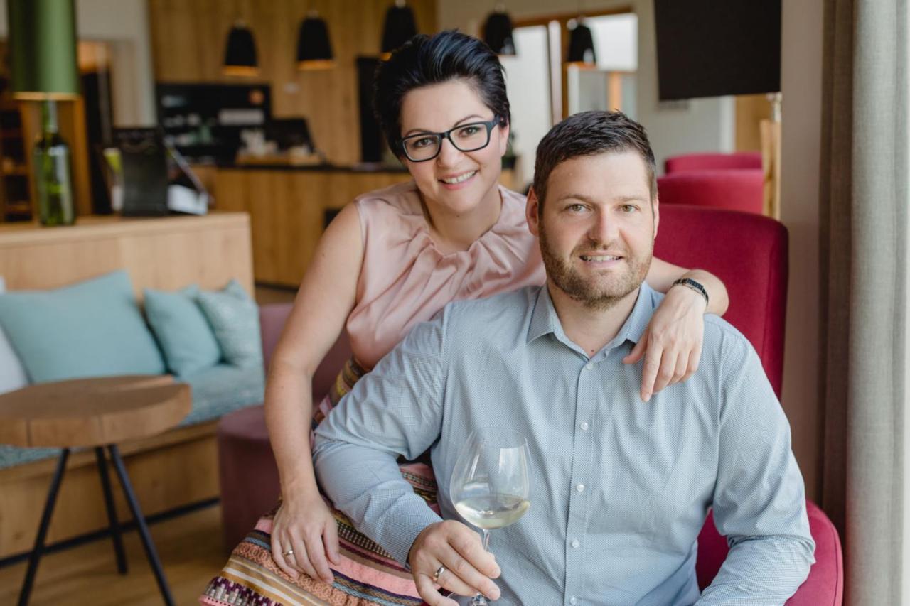 Ratsch an der Weinstraße 拉切尔乡村旅馆酒店 外观 照片